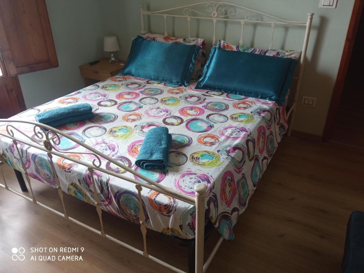 King Private Room Tra Arte Mare Campagna 엠폴리 외부 사진